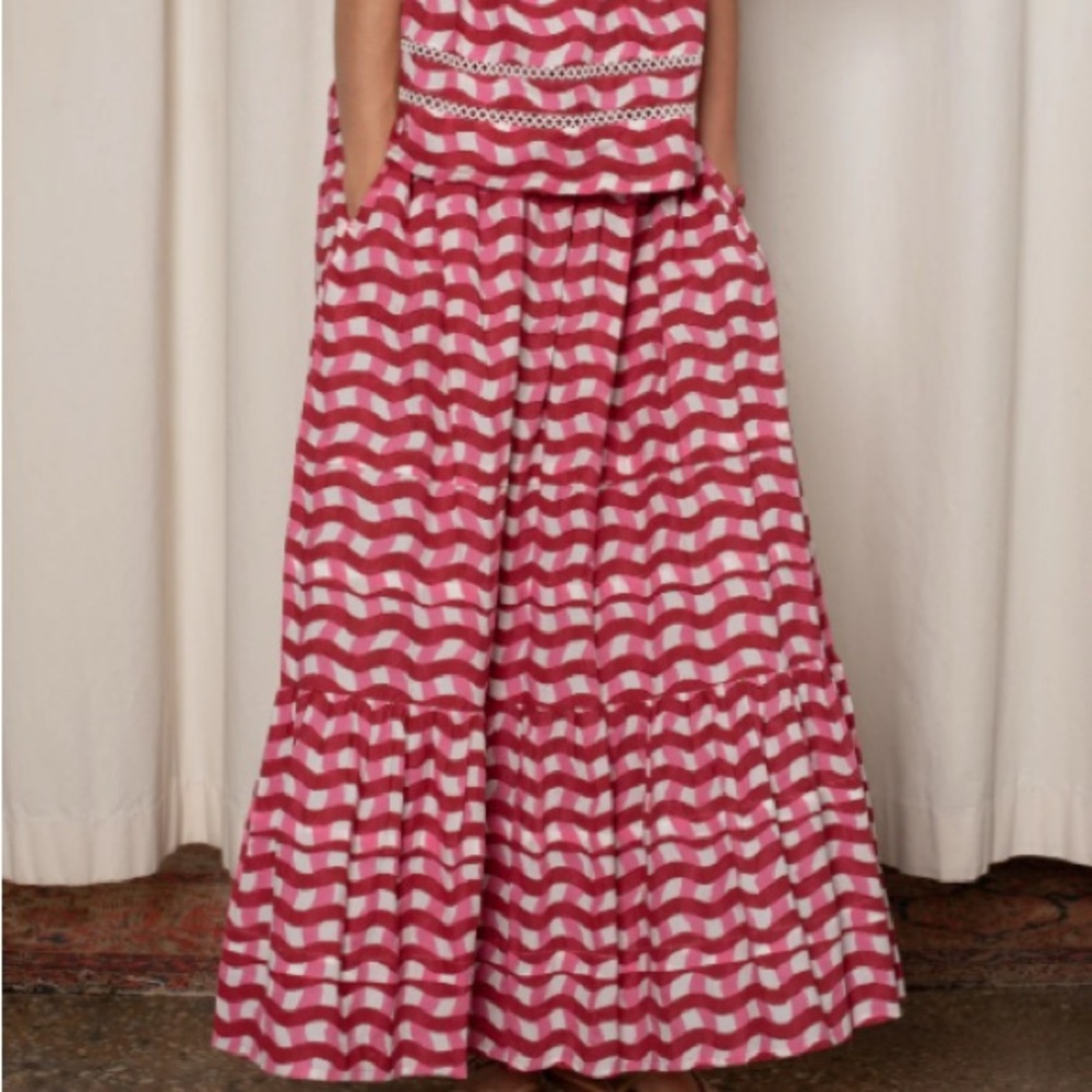 Ophelia and Indigo Coco skirt red and pink zig zag, NWT, size XXS